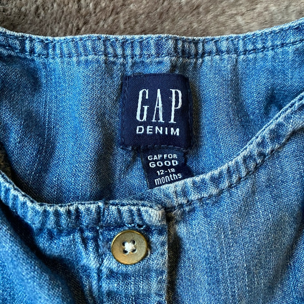 GAP Denim Ruffle Dress - Picture 3 of 3